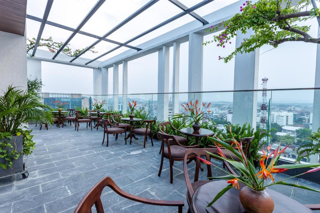 White Lotus Hotel 4*